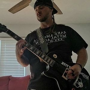 Meet your Posher, Cory